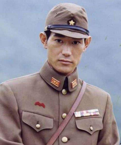 日本演员柏崇原,日本影视界的璀璨新星